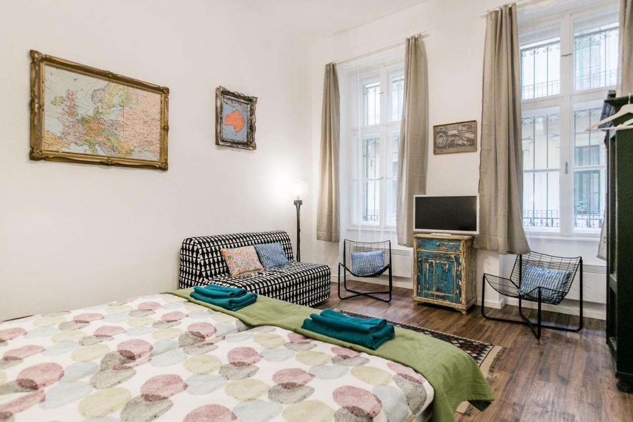 The Art Of Apartman *
